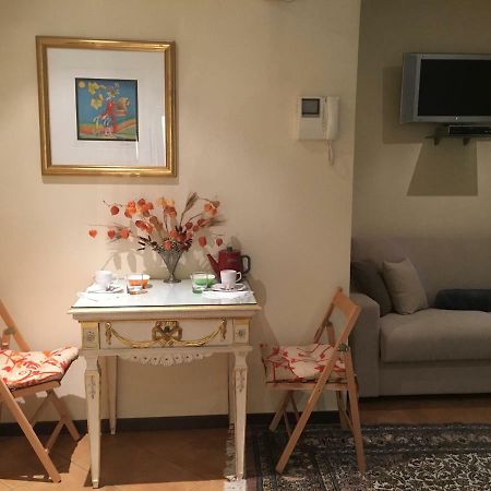 Villa Castiglioni Apartment Laglio Bagian luar foto